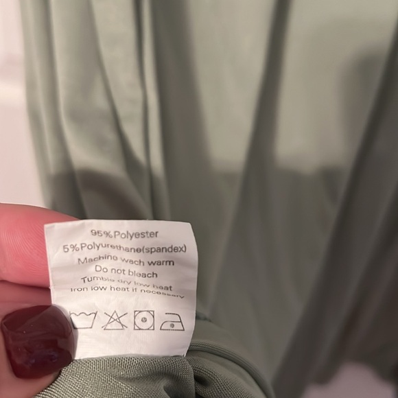 2 Boutique Dresses - Picture 5 of 8